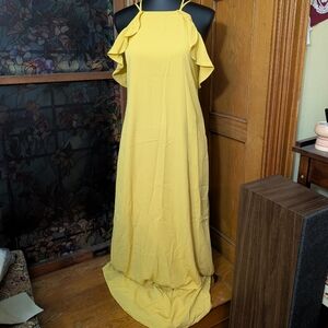 Forever 21 Yellow Maxi Dress